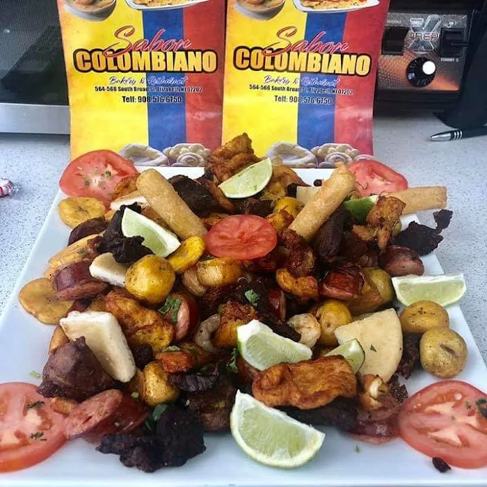 Sabor Colombiano Bakery & Restaurant Picture 9