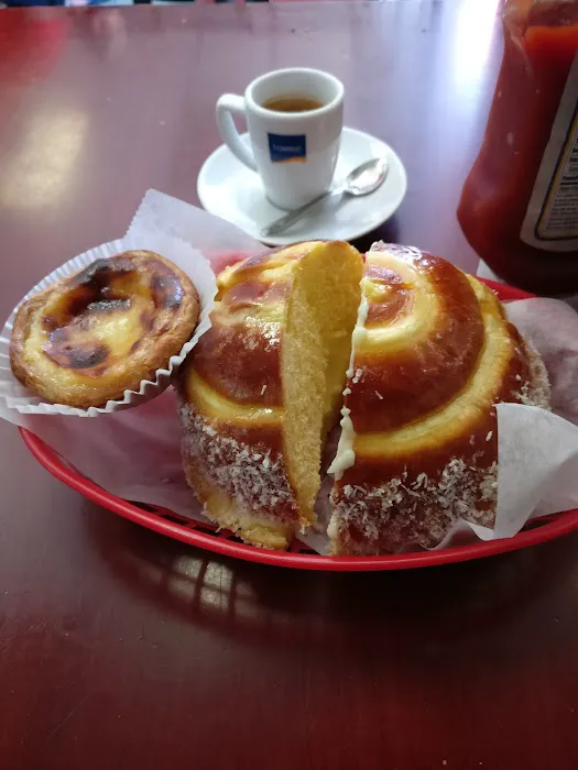 Dreams Restaurant American Ecuadorian & Colombian Food Picture 7