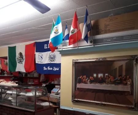 3 Nopales Mexican Salvadorian Restaurant