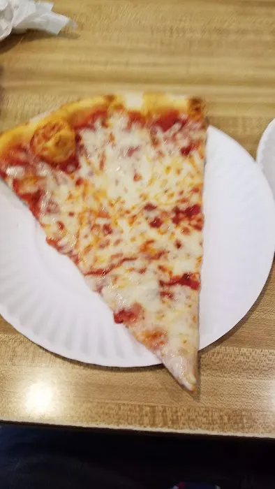 Johnny's Pizzeria Picture 3