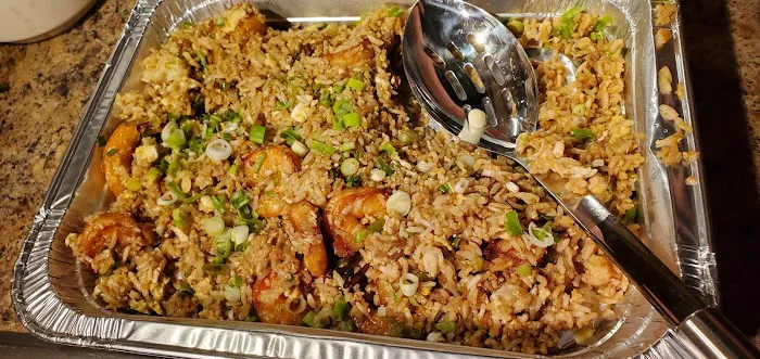 Huguito's Restaurant and Bar Picture 3