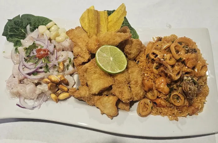 HERITAGE LOUNGE BAR Y RESTAURANTE Picture 1