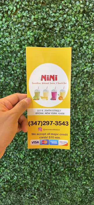 Nini's Smoothie Bar Picture 10