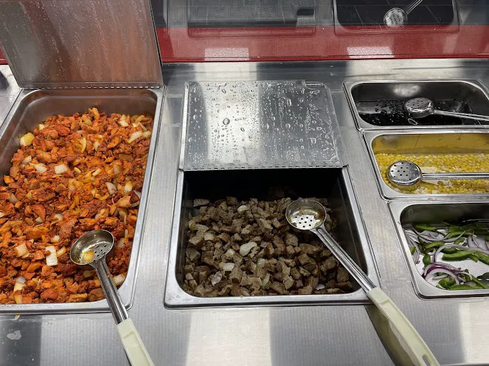 Shah's Halal Food Picture 4