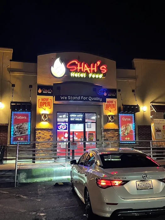 Shah's Halal Food Picture 8