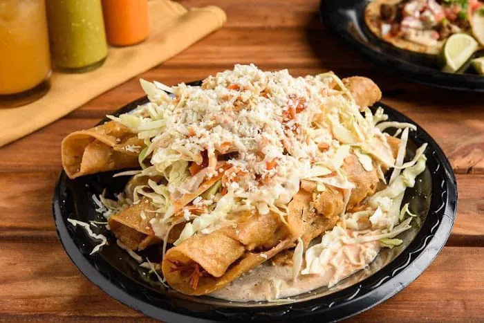 La Cabana Restaurant & deli Picture 4