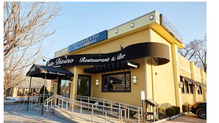 Gusto Divino Trattoria Picture 10