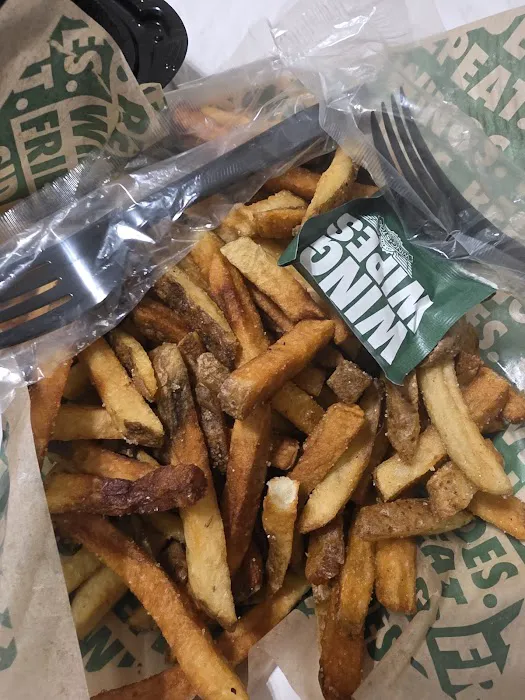 Wingstop Picture 1