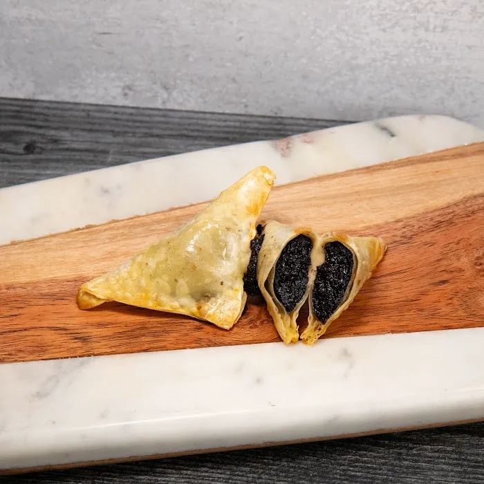 Roberto Chang Picture 4