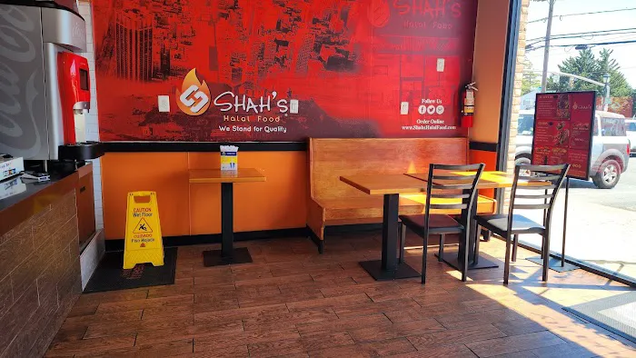 Shah's Halal Food Picture 4