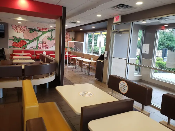 McDonald's Picture 3