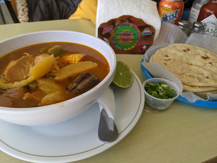 Antojitos Salvadoreños Pupuseria & Grocery Picture 2