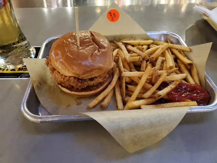 Buffalo Wild Wings Picture 9