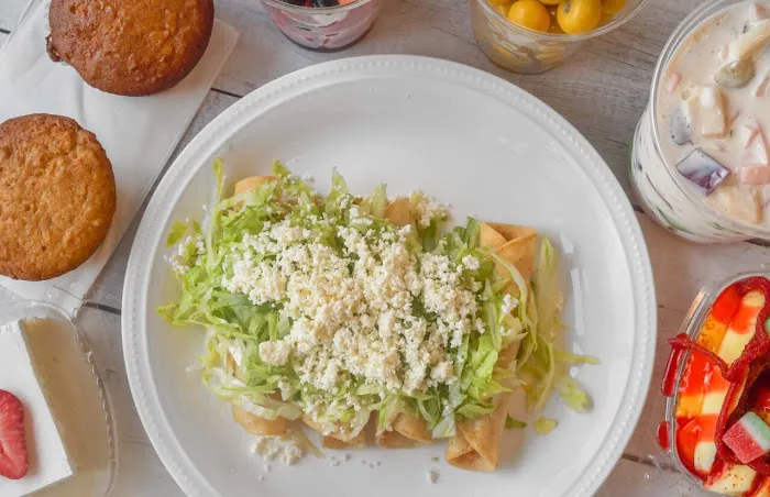 Adeline Deli Picture 6