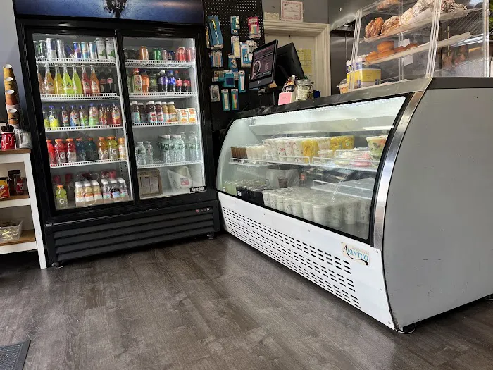 Adeline Deli Picture 9