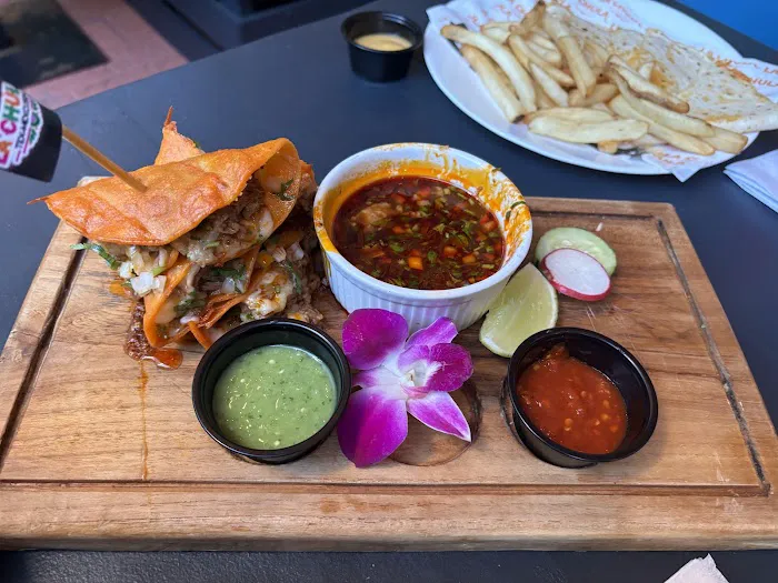 La Chula Tex-Mex Picture 9