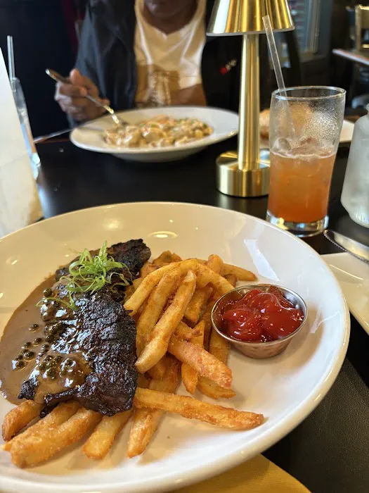 Caroline's Tavern Picture 8