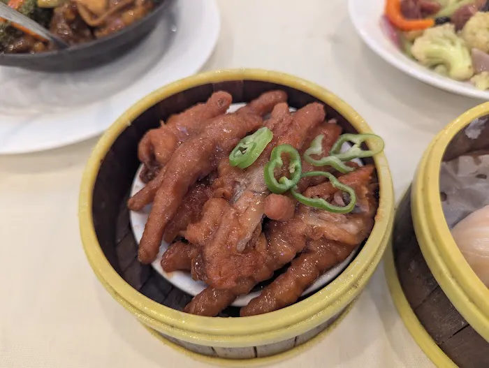 DimSum Seafood Restaurant Picture 5