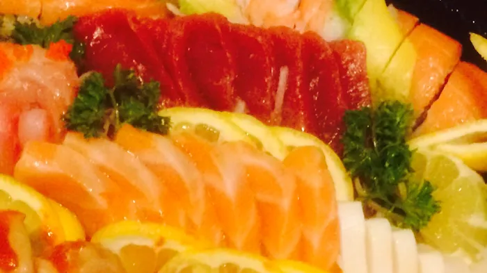 Yoshi Sushi & Teriyaki Picture 7