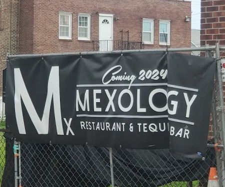 Mexology Bar and Restaurant