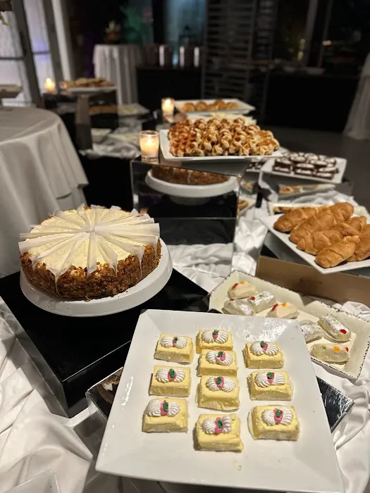 Shahi Palace Restaurant & Steak House Picture 4