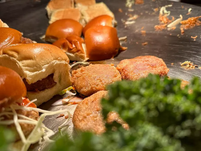 Shahi Palace Restaurant & Steak House Picture 9