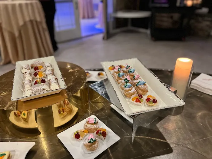 Shahi Palace Restaurant & Steak House Picture 1