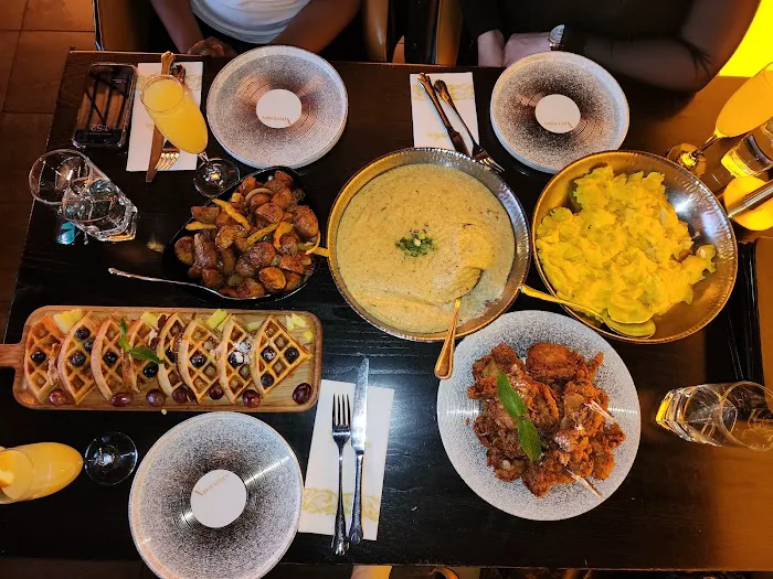 Xperience Kitchen & Cocktails Picture 1