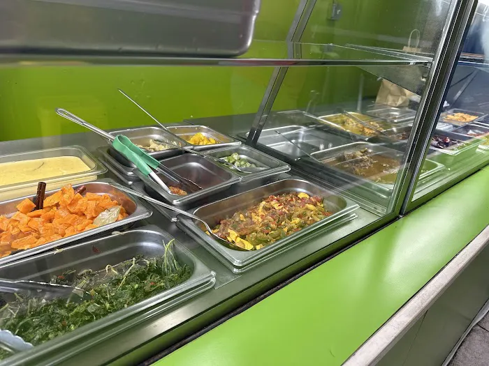 Island Vibes Jamaican Restaurant Picture 7