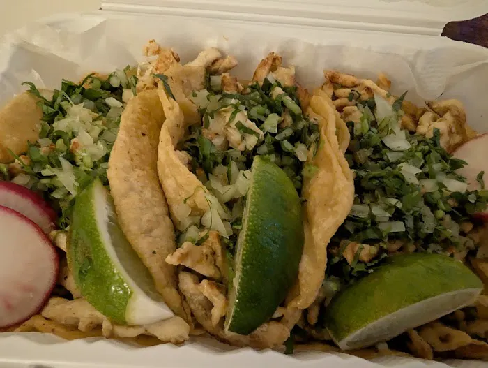 El Gallo De Oro Picture 9