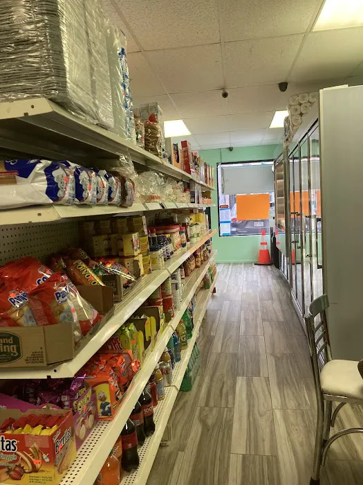 Matamoros Deli Market Picture 8
