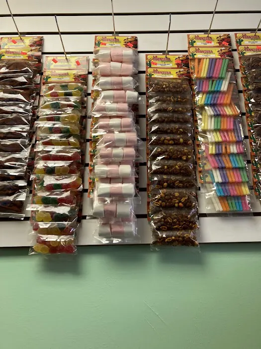 Matamoros Deli Market Picture 10