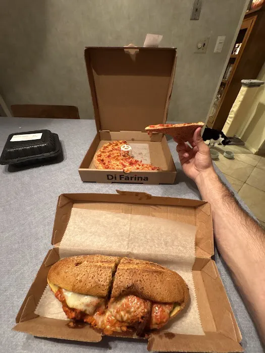 Di Farina Pizzeria Picture 1