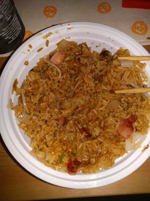 Chopsticks House Picture 3