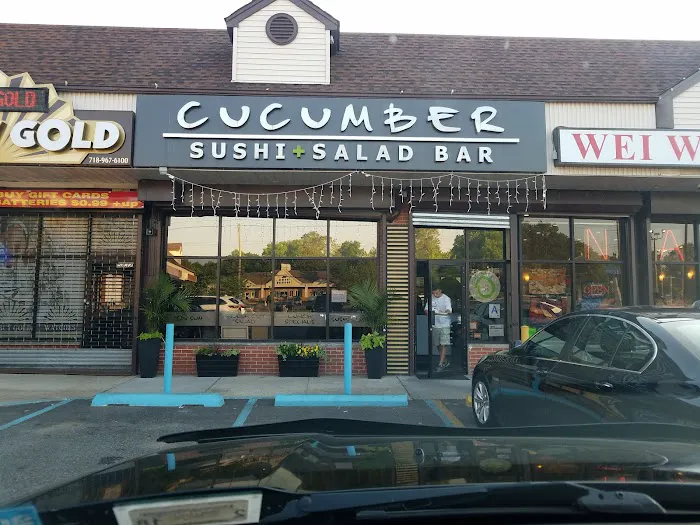 Cucumber Sushi & Salad Bar Picture 4
