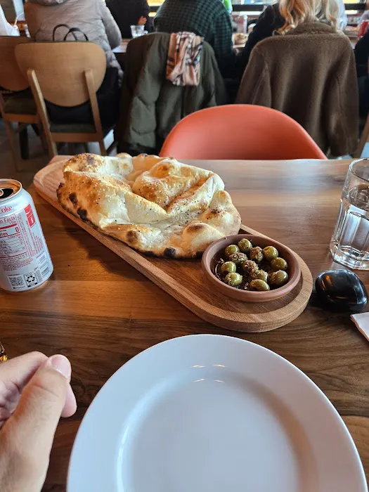 Zara Arthur Picture 3