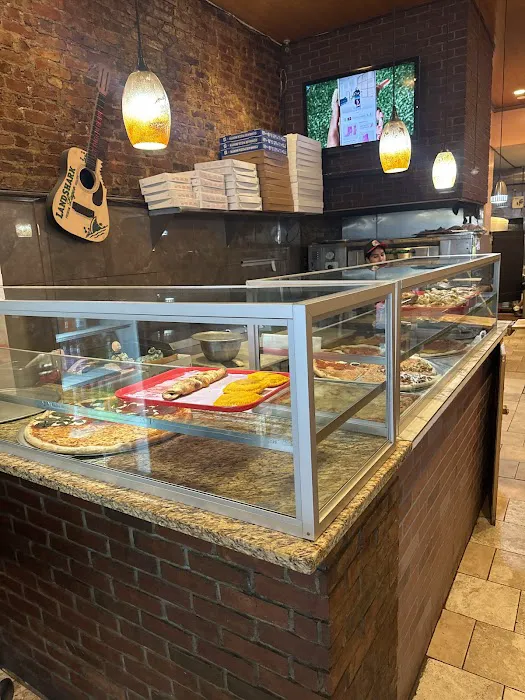 D'Tigre's Pizzeria Picture 8