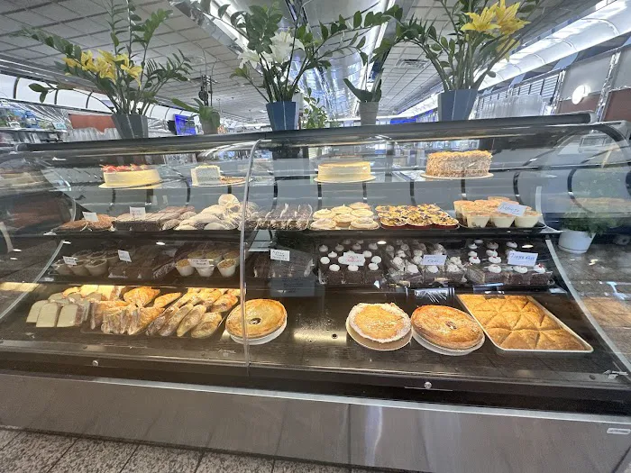 Dove Diner Picture 10