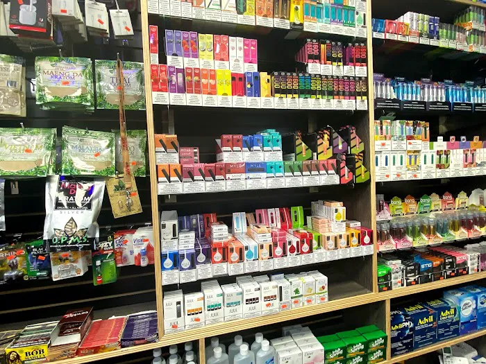 EMPIRE BAGLES & MORE Picture 9