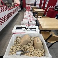 Five Guys ico
