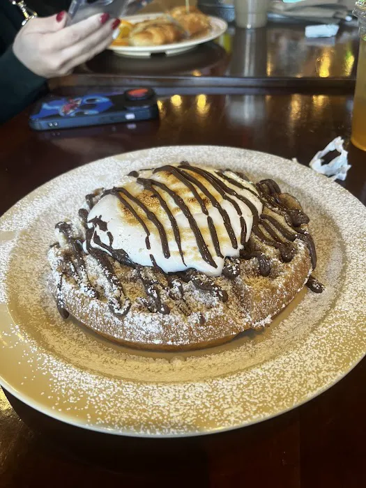 Beans and Leaves Coffee and Tea Cafe Picture 3