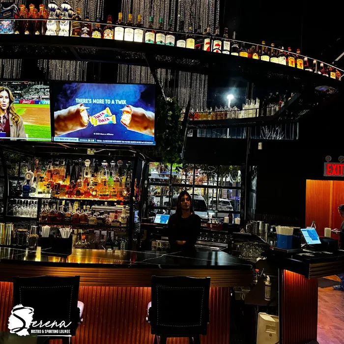 Serena Bistro and Lounge Picture 9