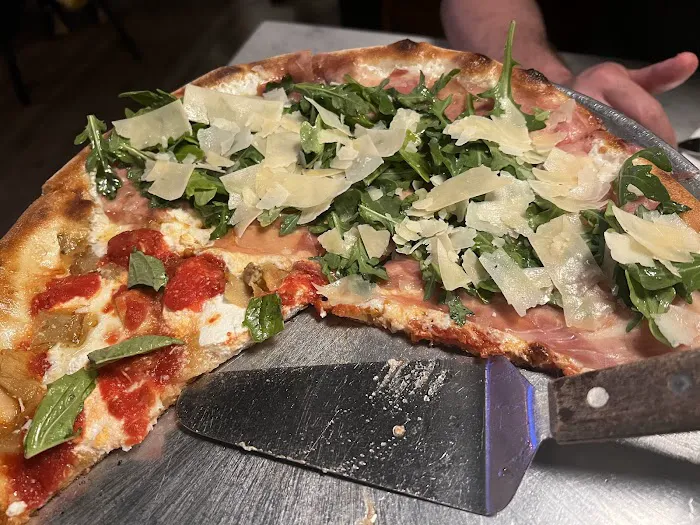 Campania Coal-Fired Pizza Picture 7