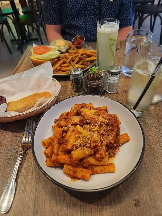 Black Rabbit Saloon Picture 4