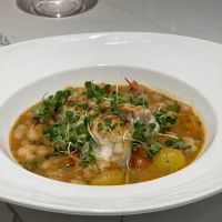 Knoll West Bar & Grille ico