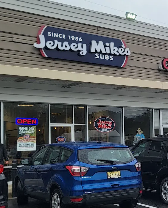 Jersey Mike's Subs Picture 3