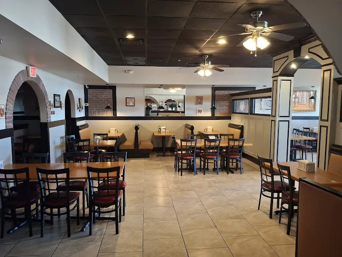 Delizia Pizza Kitchen (Boonton) Picture 10