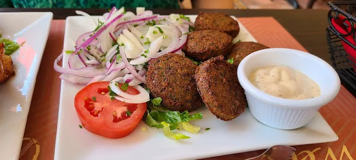 Fasil Mediterranean Restaurant Picture 4