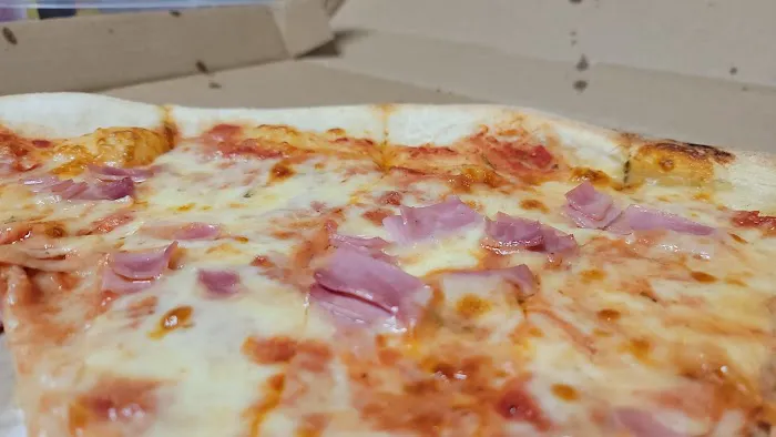 Tosco's Pizzeria Picture 2