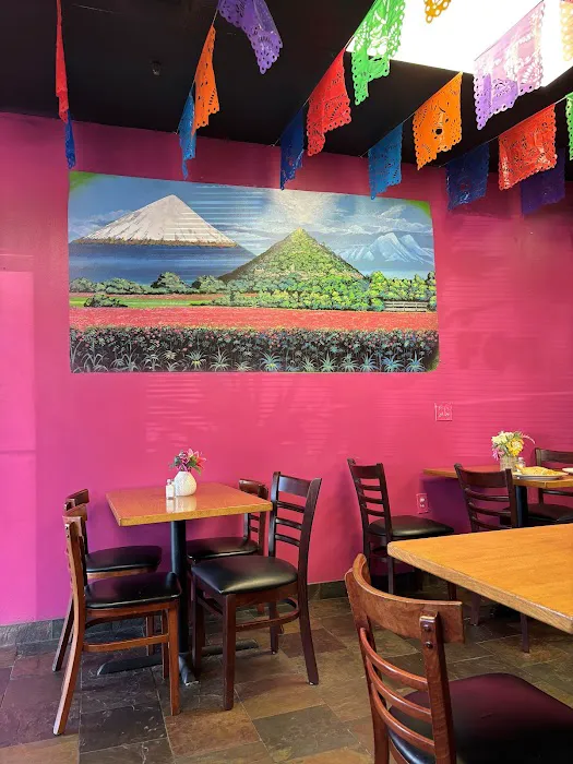 Entre Tierras's Restaurant NY Picture 3